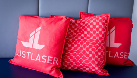 Textiles decoupes au laser 1
