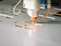 Taglio laser vs metodi di taglio tradizionali 1